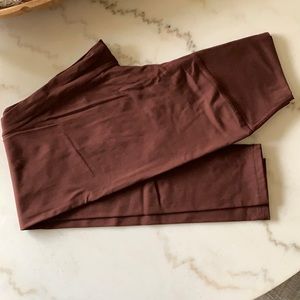 Balance Athletica OG Kodiak Leggings